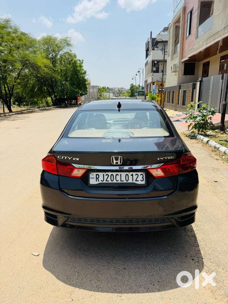 Honda City, 2022, Petrol