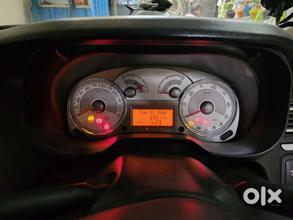 Fiat Linea Emotion Dec-2012 Petrol