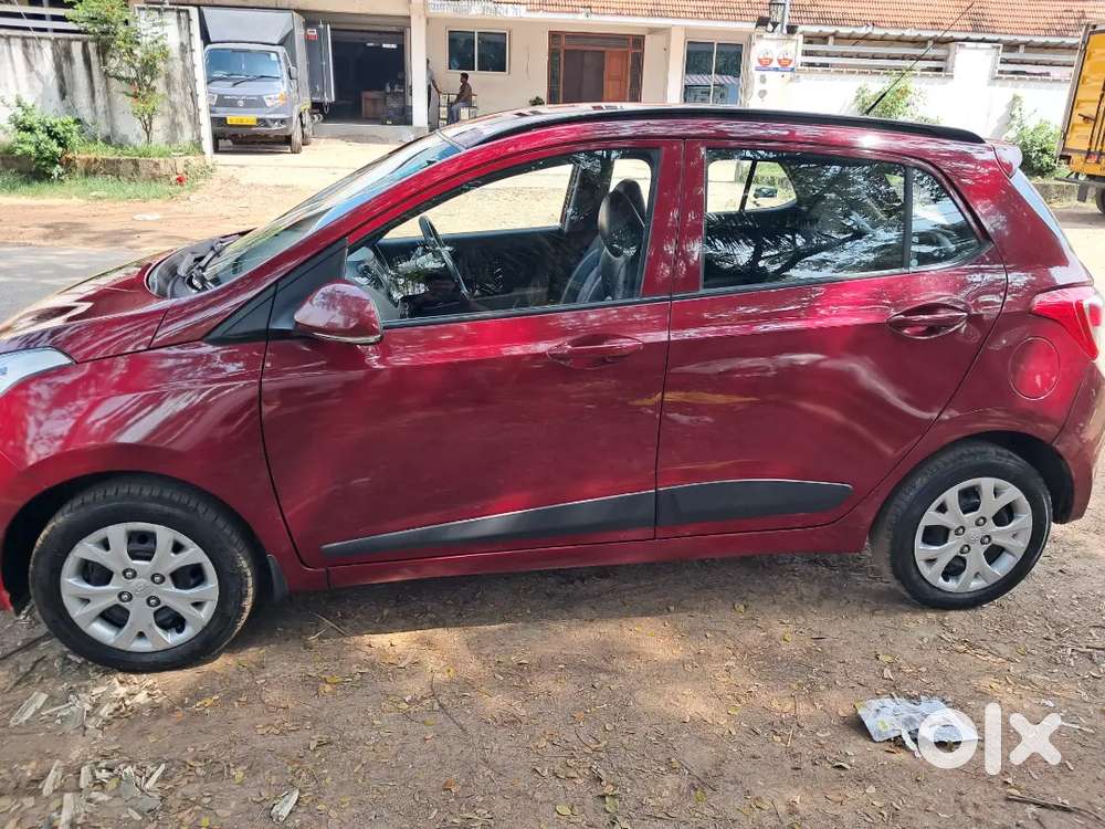 Hyundai Grand I10 2015 Petrol Well Maintained