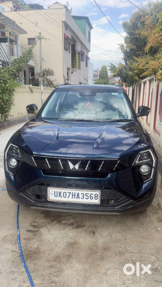 Mahindra Xuv 3xo 2025 Petrol 11000 Km Driven