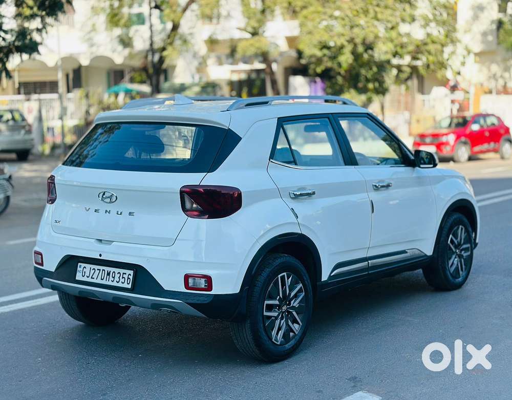 Hyundai Venue 1.5 Crdi Sx (o), 2021, Diesel