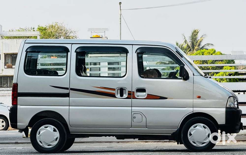 Maruti Suzuki Eeco 5 Str Ac(o) Cng, 2022, Petrol