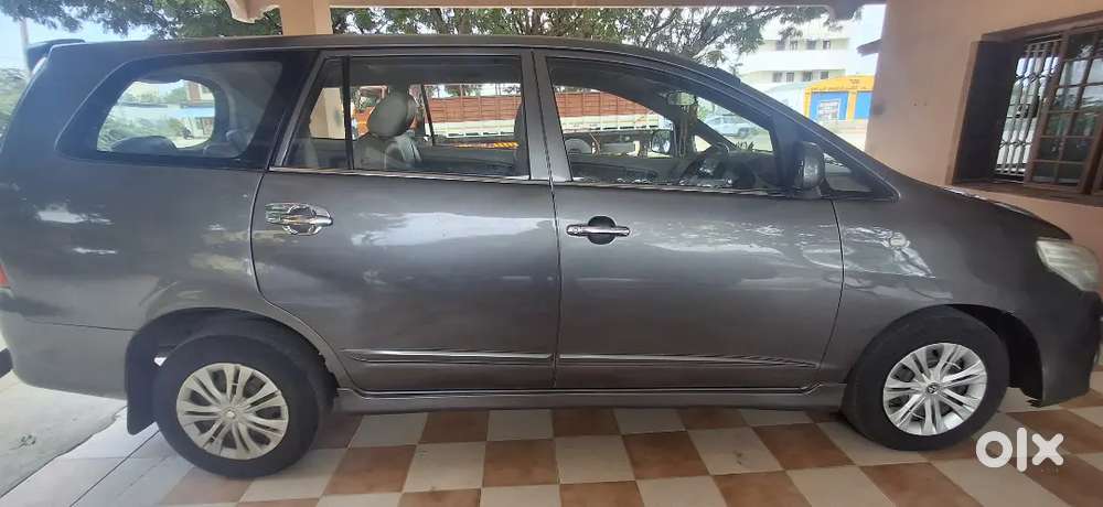 Toyota Innova 7 Str 2013 End 2014reg