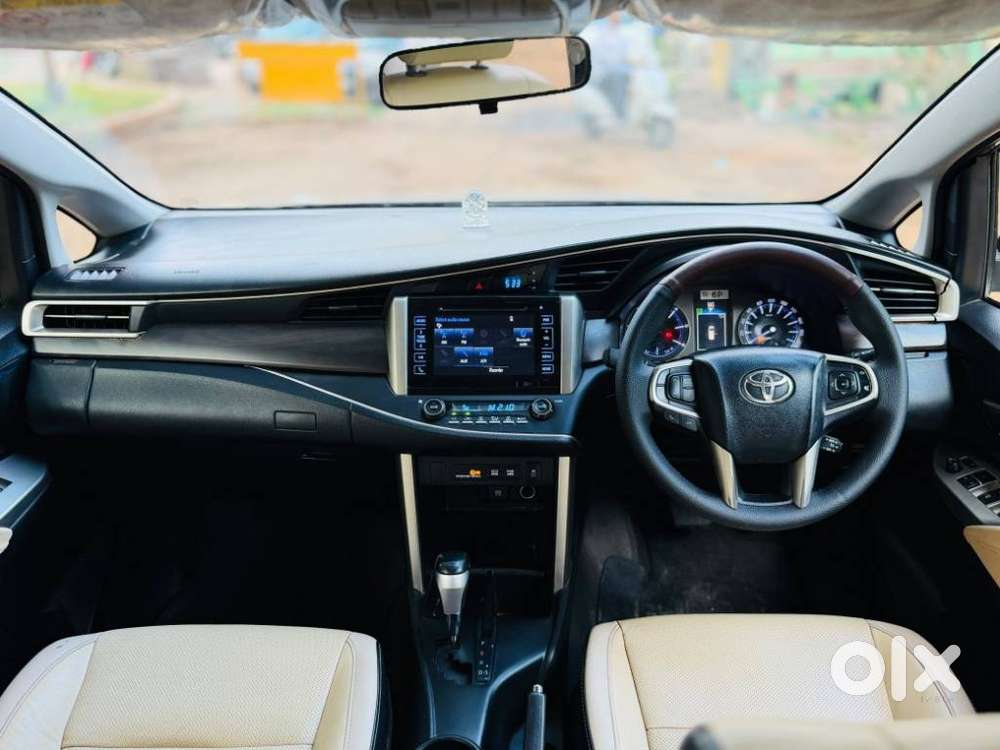 Toyota Innova Crysta 2.8z Automatic, 2019, Diesel