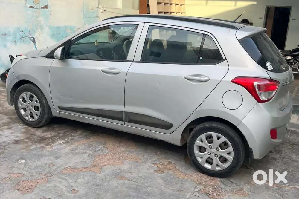 Hyundai Grand I10 Sportz 2015