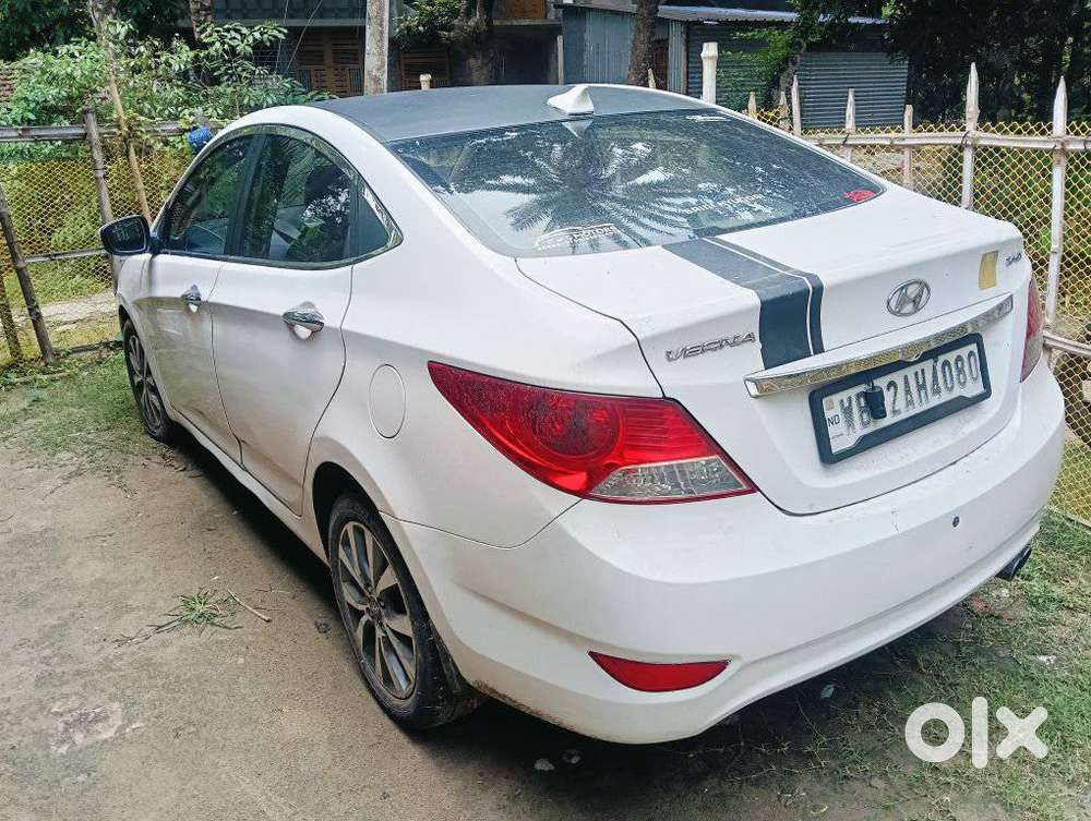 Hyundai Verna Fluidic 1.6 Crdi Sx Opt, 2015, Diesel