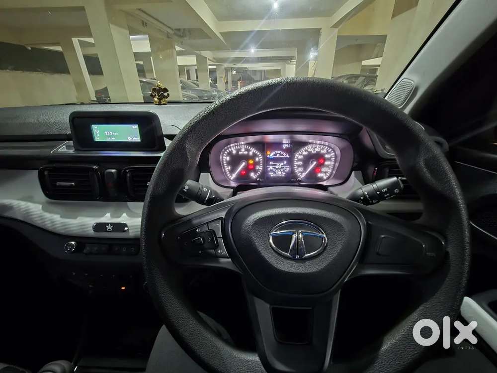 Tata Punch Rhythm 2022 Petrol Manual