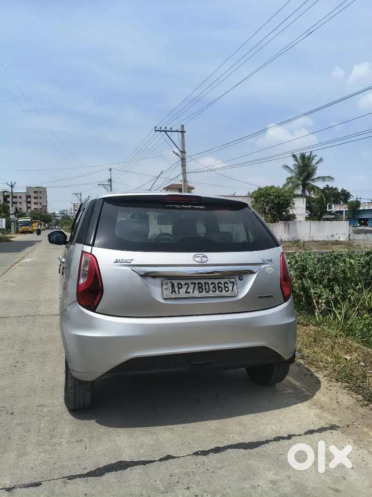 Tata Bolt 1.2 Xms Revotron 2016