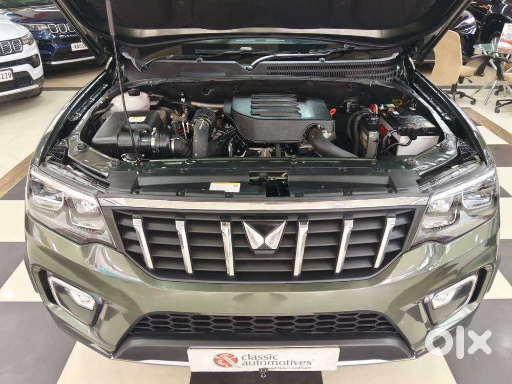Mahindra Scorpio N Z8 Petrol At 7 Str, 2024, Petrol