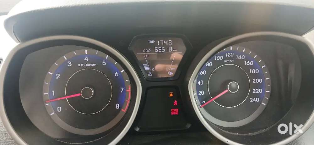 Hyundai Elantra 2018 Car