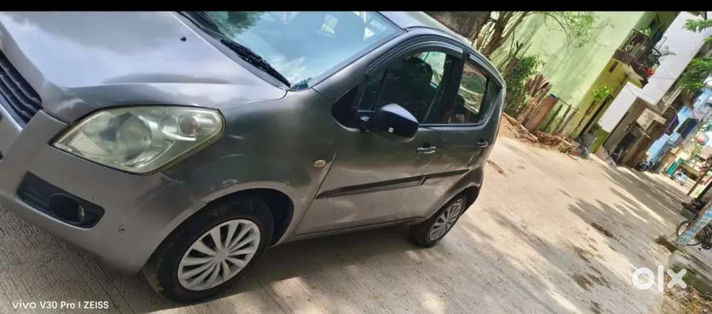 Maruti Ritz Vxi 2011