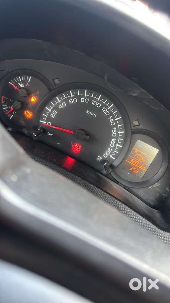 Maruti Suzuki Swift 2016 Cng & Hybrids Well Maintained