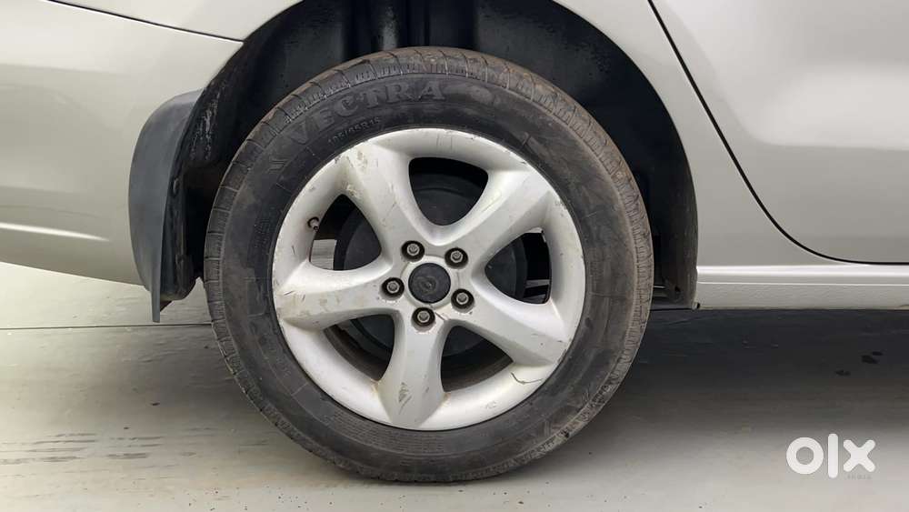 Skoda Rapid Ambition 1.6 Tdi Cr Manual Plus, 2014, Diesel