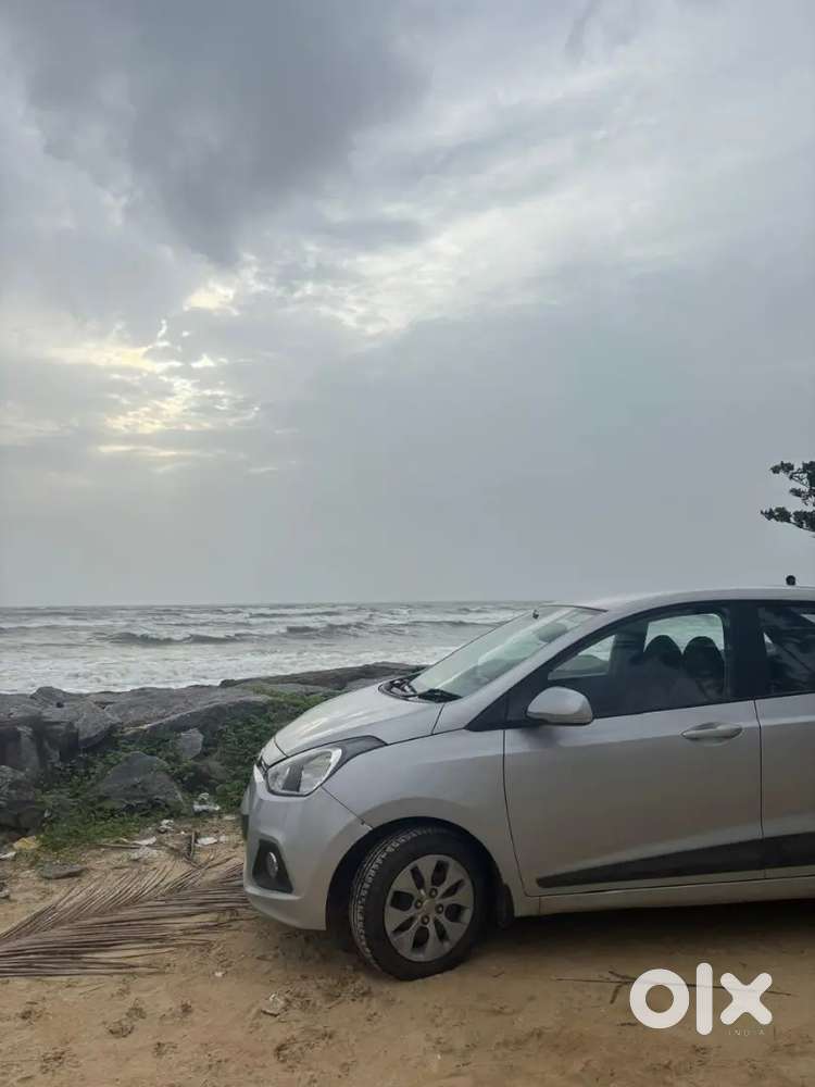 Hyundai Xcent 2015