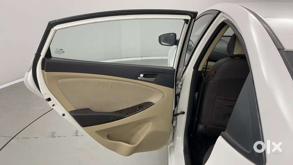 Hyundai Verna 1.6 Sx Vtvt, 2016, Petrol