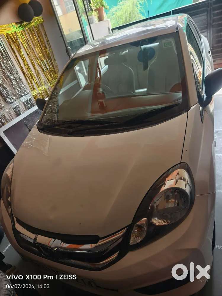 Honda Amaze Showroom Condition