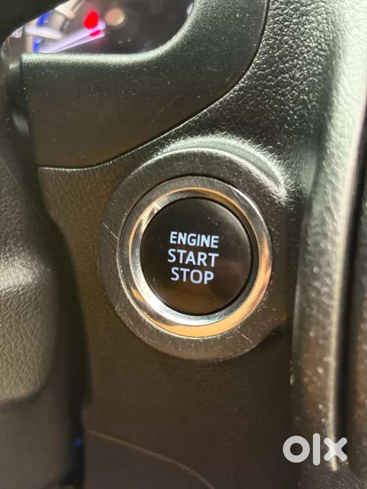 Toyota Innova Crysta [2020-ongoing] 2.4 Vx 7 Str, 2022, Diesel