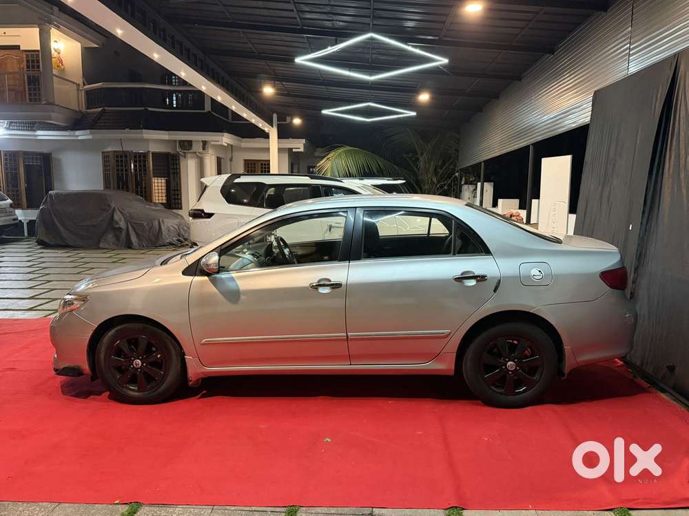 Toyota Corolla Altis 2010-2013 Diesel D4dg, 2011, Diesel