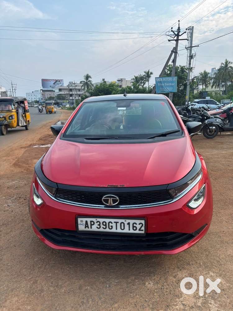 Tata Altroz Petrol 2020