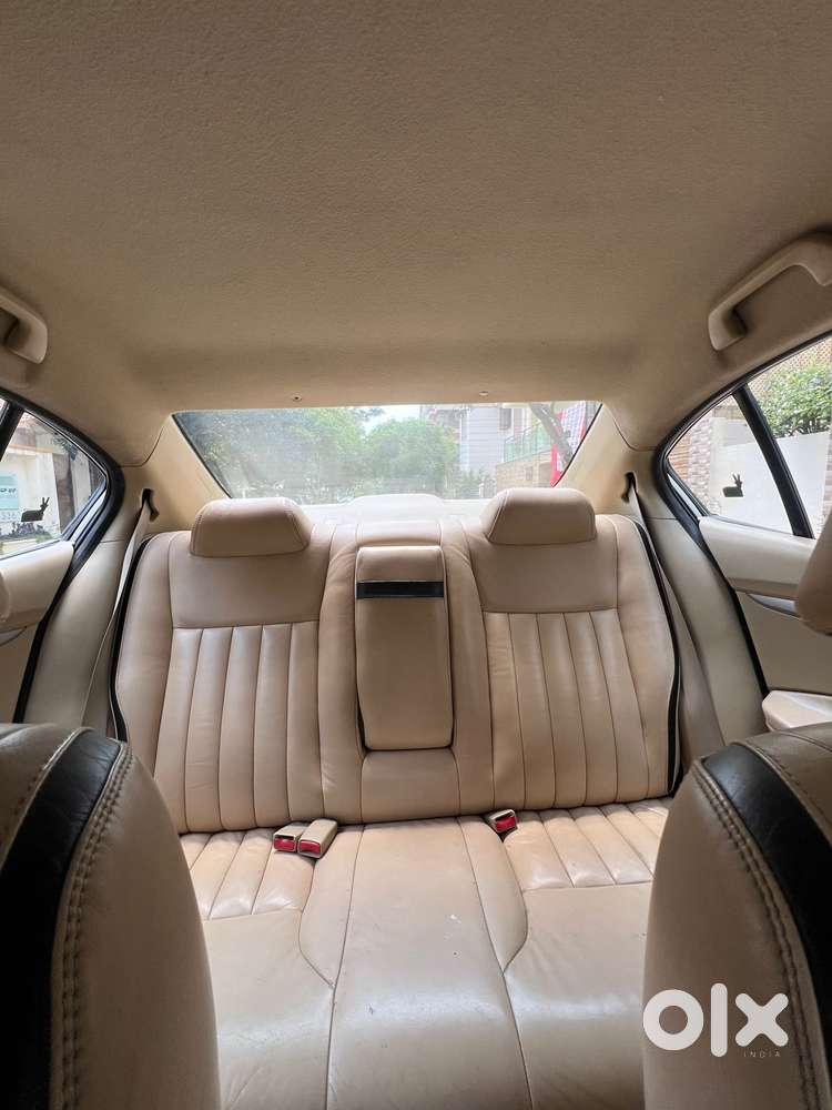 Honda City 2011-2013 V At Exclusive, 2011, Petrol