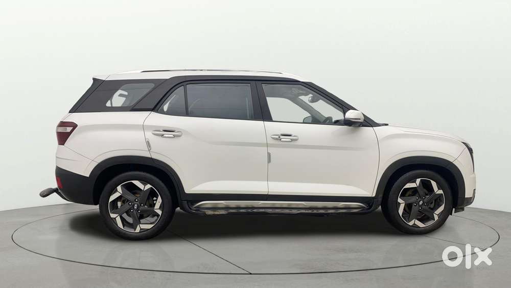 Hyundai Alcazar Platinum, 2022, Petrol