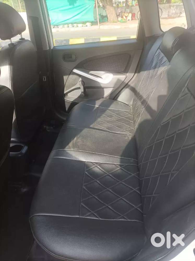 Ford Figo 1.2 Petrol 2015