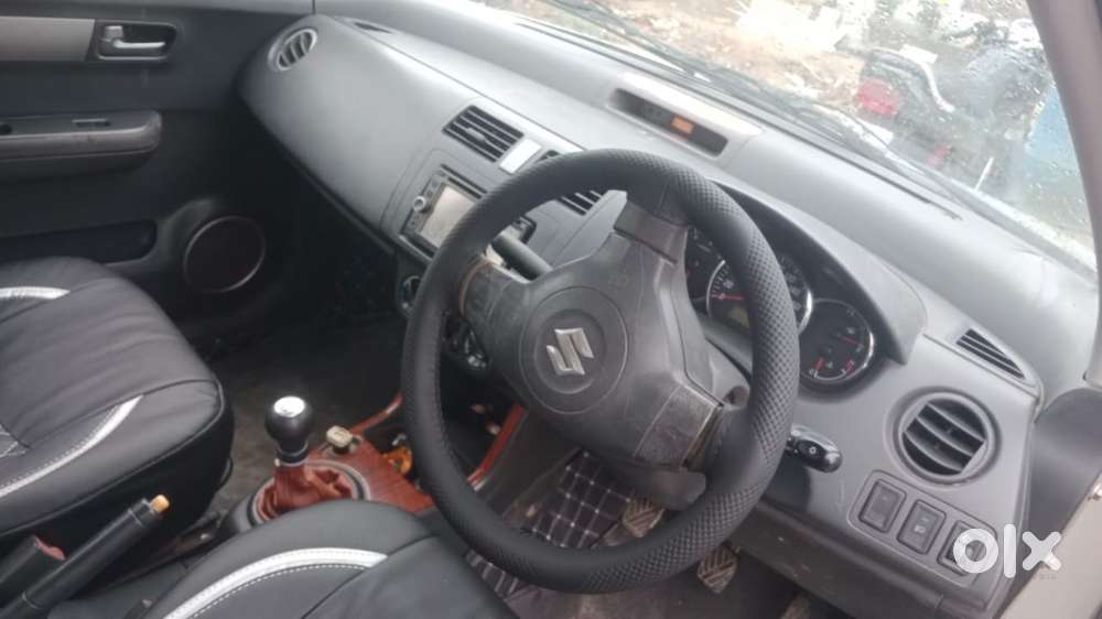 Maruti Suzuki Swift 2010