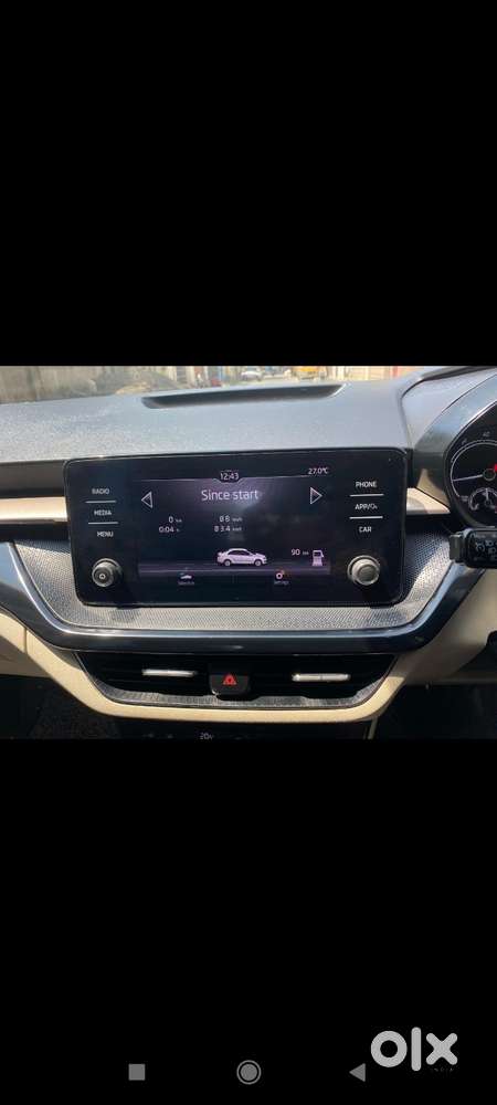 Skoda Slavia 1.0 Ambition Tsi At, 2023, Petrol