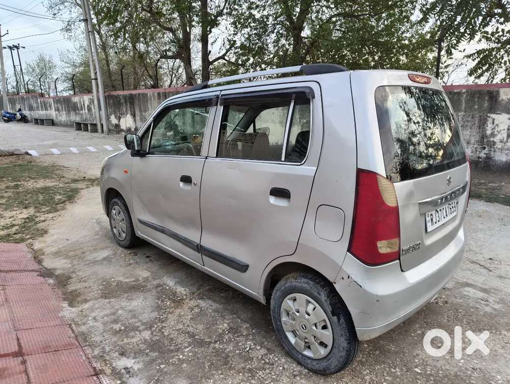 Maruti Suzuki Wagon R 2011 Petrol & Gas Kit Good Condition