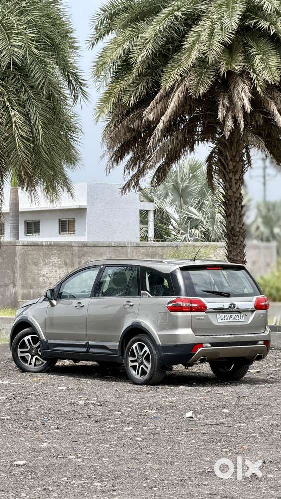 Tata Hexa 2.2 Xt 4x2 7 Str Dual Tone, 2017, Diesel