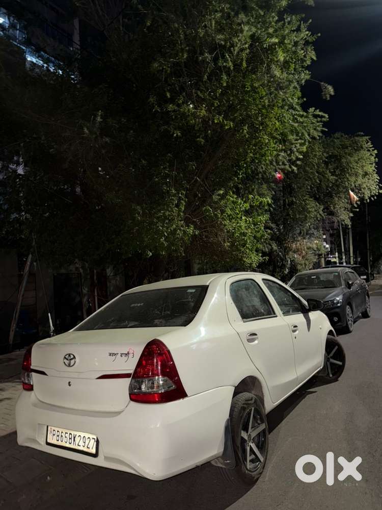Toyota Etios Diesel Manual 2012