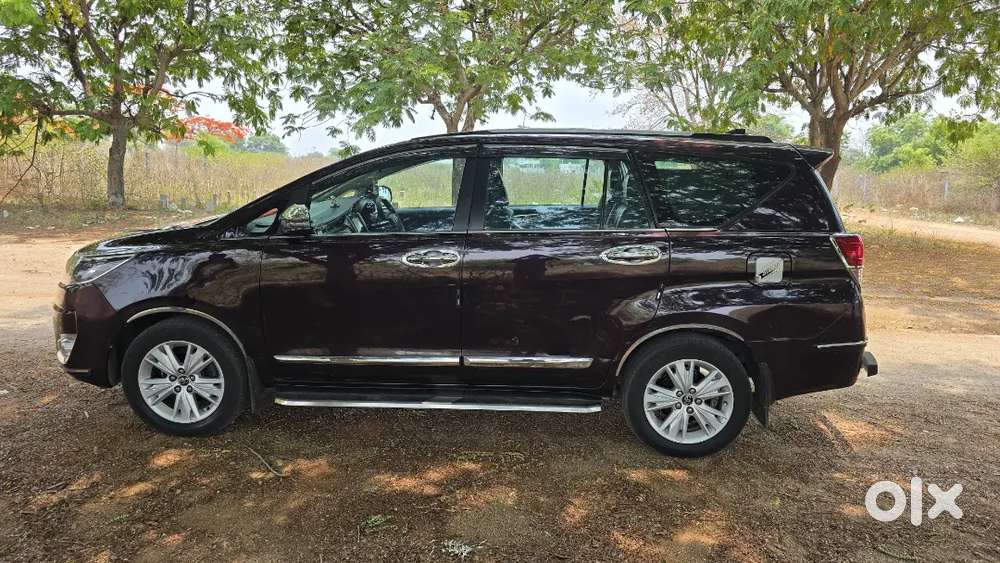 Toyota Innova Crysta 2018 Diesel 190000 Km Driven