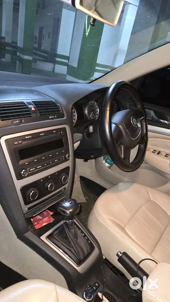 Skoda Laura 2012 Diesel Well Maintained