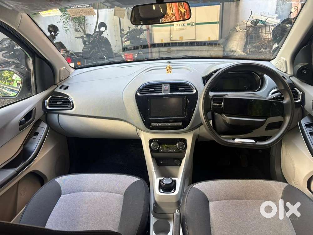 Tata Tiago Ev Xt Mr 2025  Only 6,500 Km Run  May 2025 Model