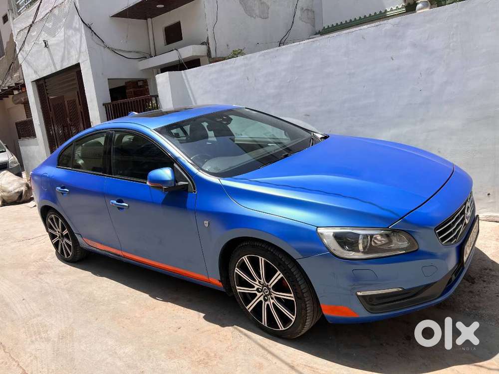 Volvo S60 Polestar D5 : Bmw And Mercedes - Eat Dust! Daddy Is Here!