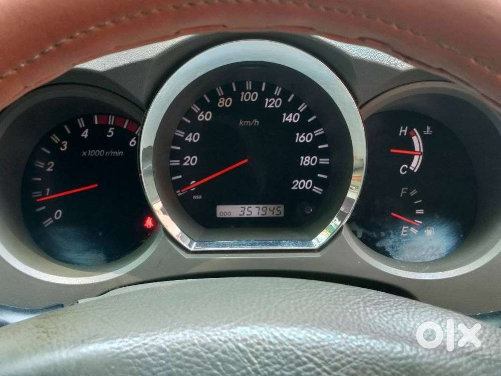 Toyota Fortuner 3.0 4x4 Manual, 2010, Diesel