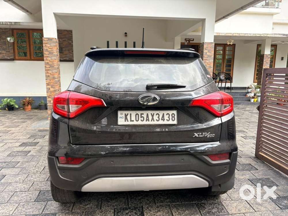 Mahindra Xuv300 2021 Diesel Well Maintained