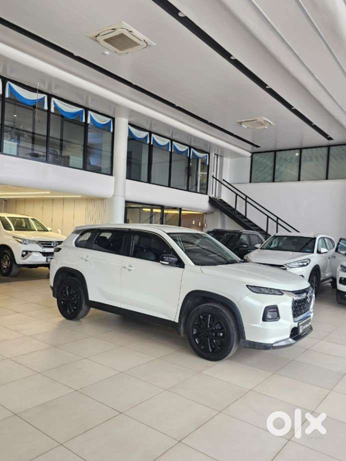 Maruti Suzuki Grand Vitara 1.5 Sigma Smart Hybrid, 2025, Petrol