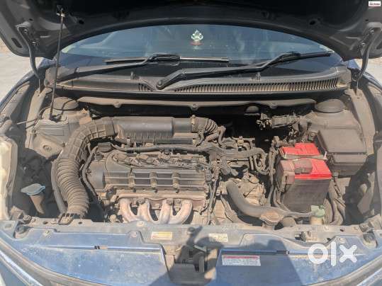 Maruti Suzuki Baleno 1.2 Cvt Zeta, 2017, Petrol