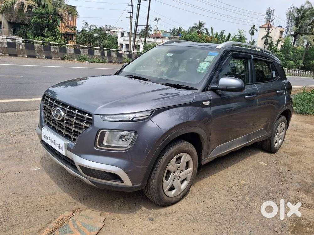 Hyundai Venue 1.2 S Plus, 2019, Petrol
