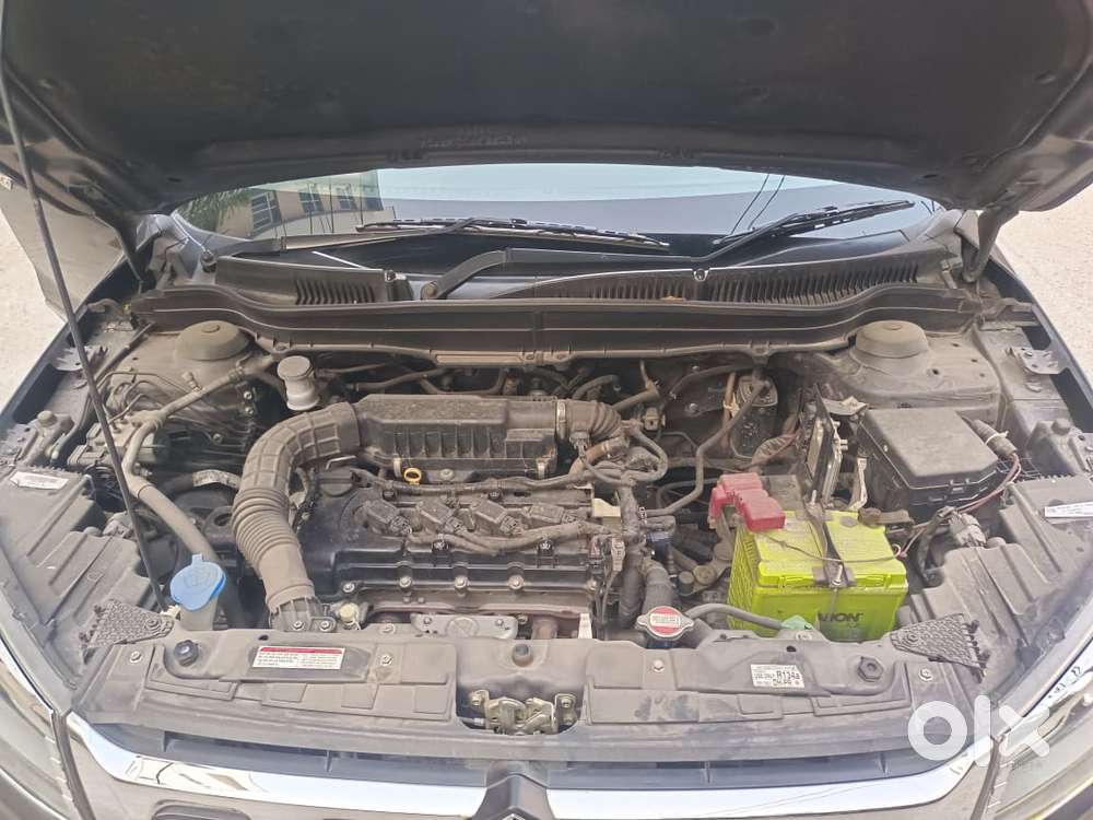 Maruti Suzuki Brezza 1.5 Zxi Plus Smart Hybrid Dual Tone, 2020, Petr..