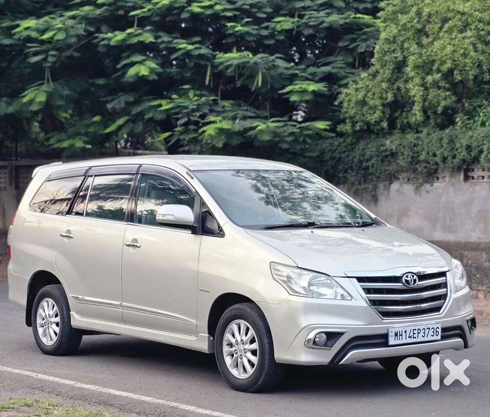 Toyota Innova 2.5 Vx 8 Str Bs-iii, 2014, Diesel