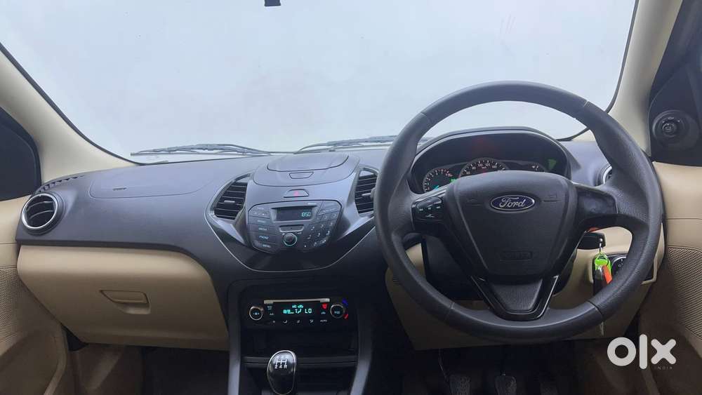 Ford Figo Aspire Titanium, 2017, Petrol