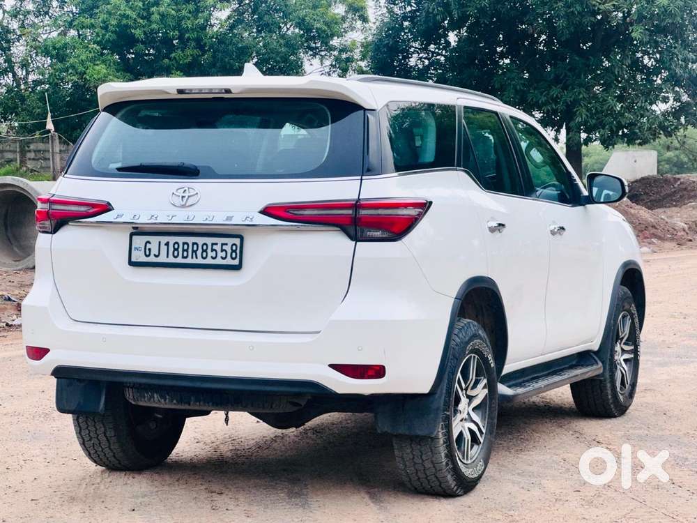 Toyota Fortuner 4x2 At 2.7 Petrol, 2022, Diesel