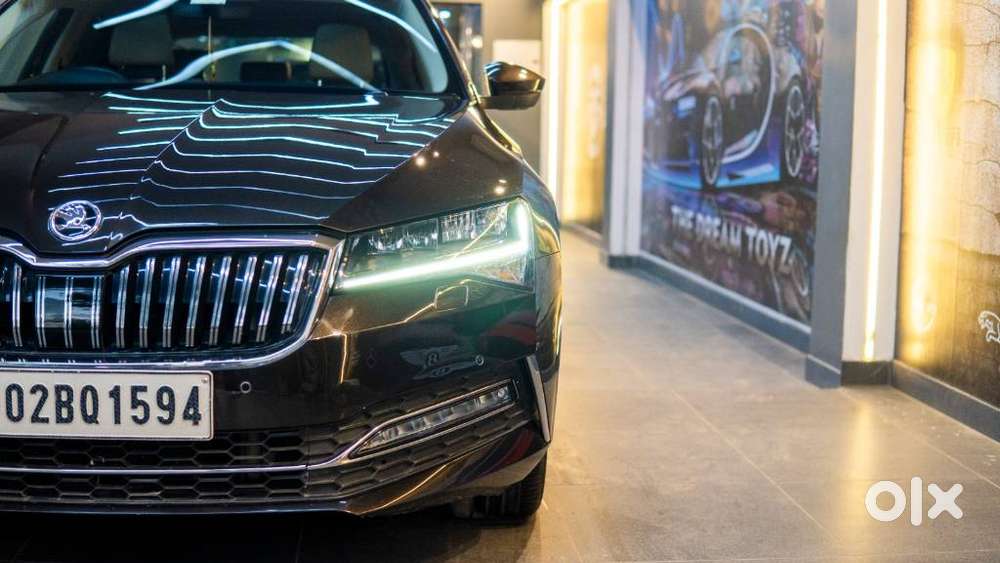 Skoda Superb L&k 2.0 Tdi At, 2021, Petrol
