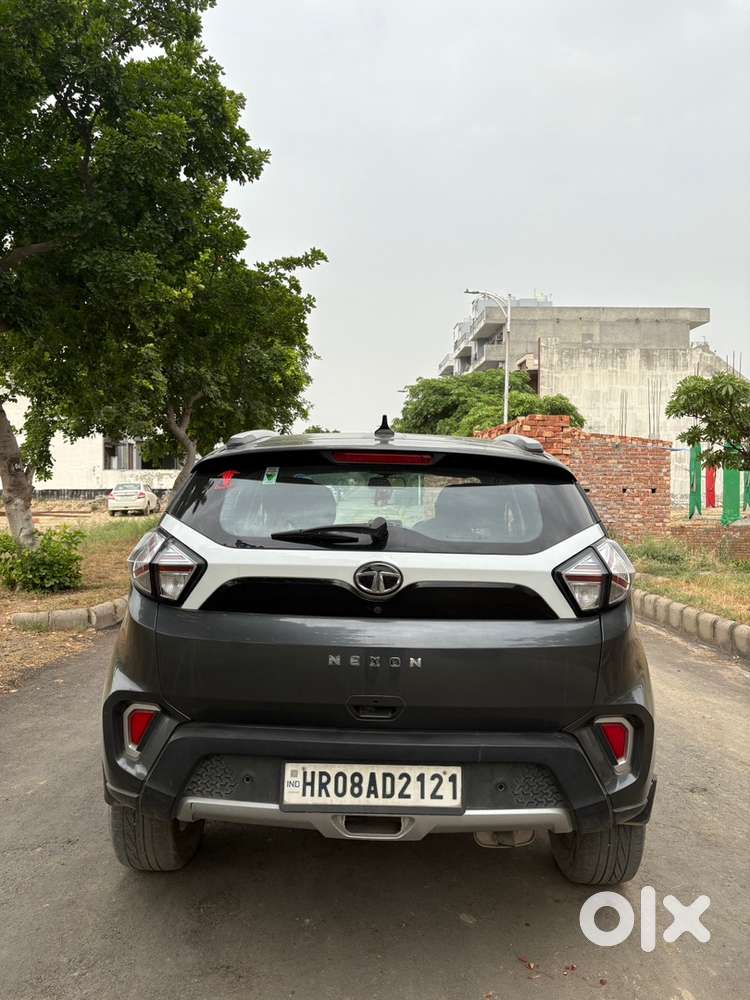 Tata Nexon Petrol 2021