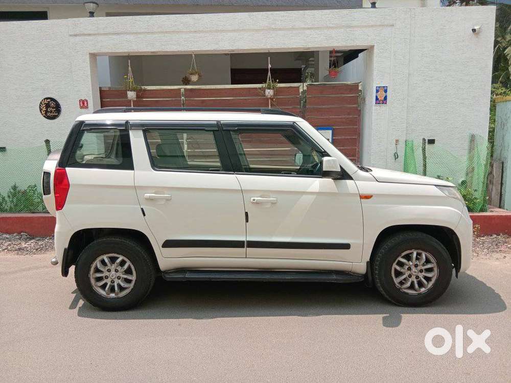 Mahindra Tuv 300 T8, 2016, Diesel