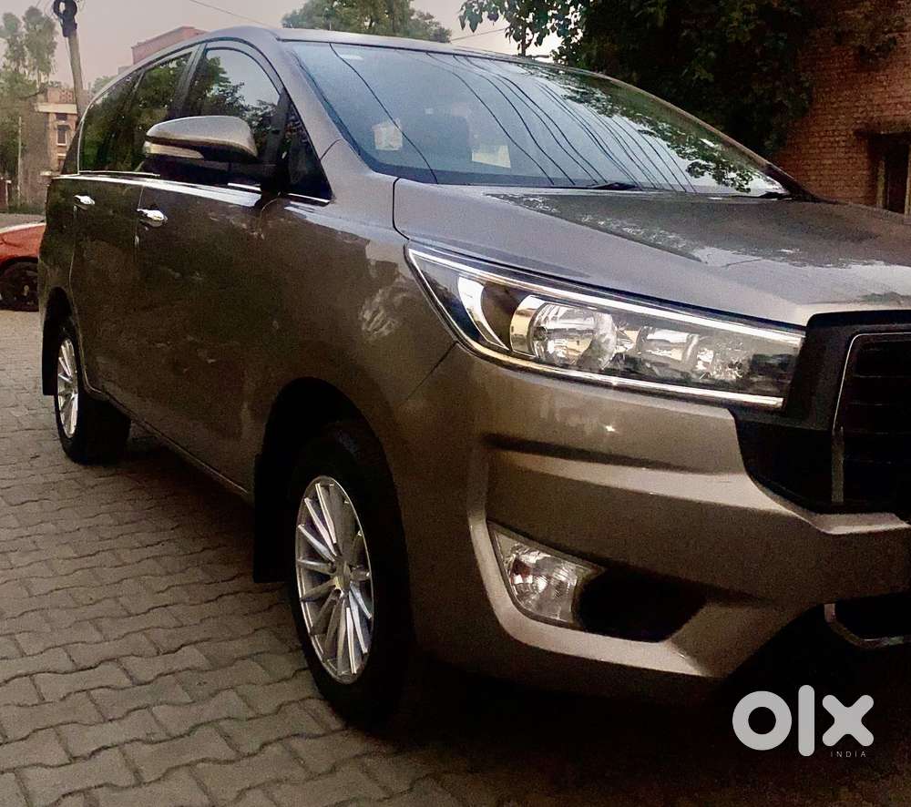 Toyota Innova Crysta 2.4 G Plus Mt, 2017, Diesel