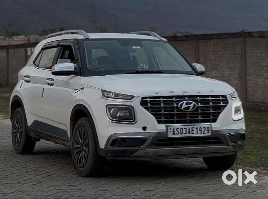Hyundai Venue 2022 Petrol Good Condition
