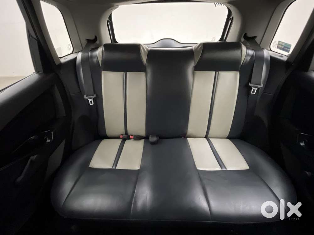 Ford Figo 2010-2012 Petrol Exi, 2015, Petrol